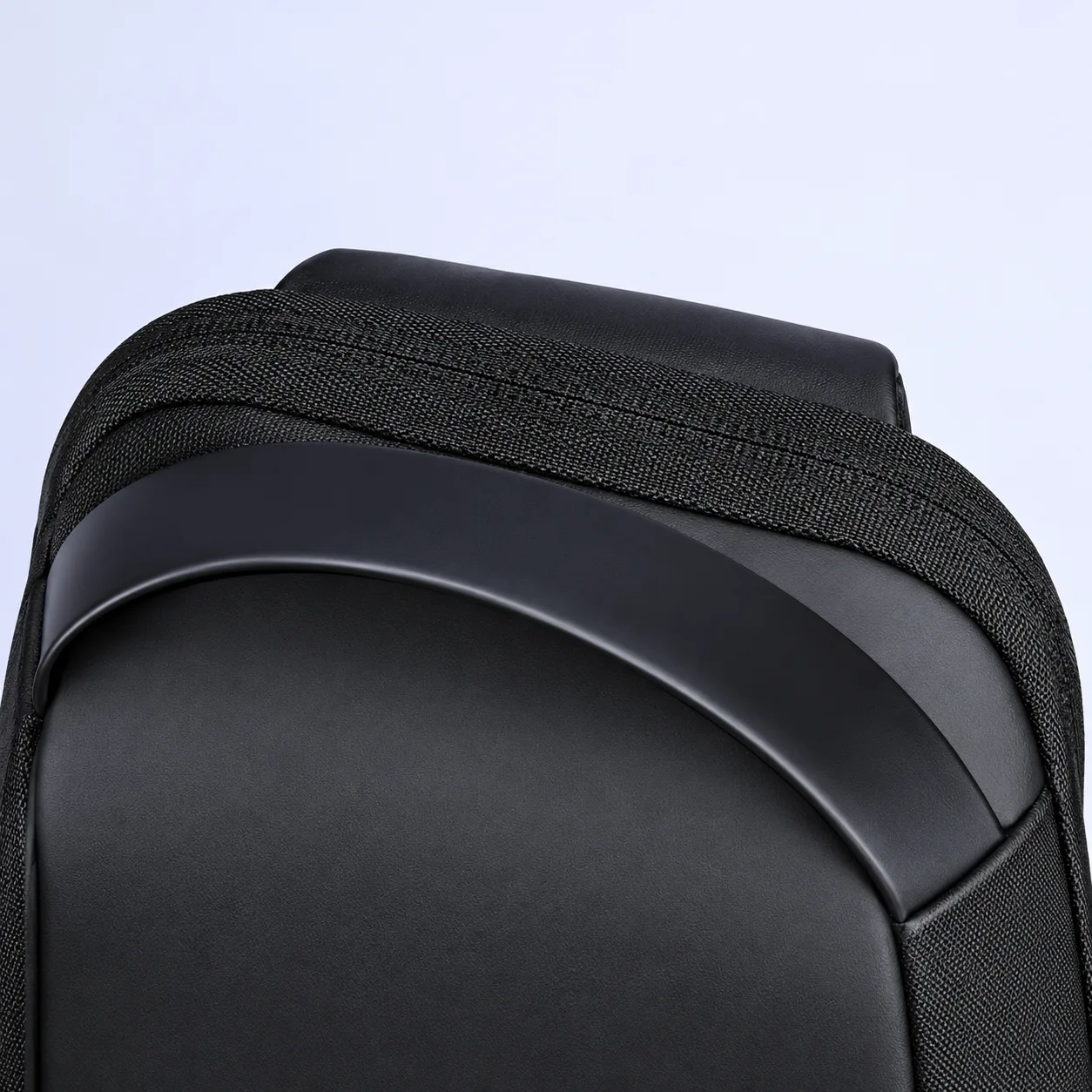 Mark Ryden MR8518 Single Shoulder Sling Bag: Detail 5