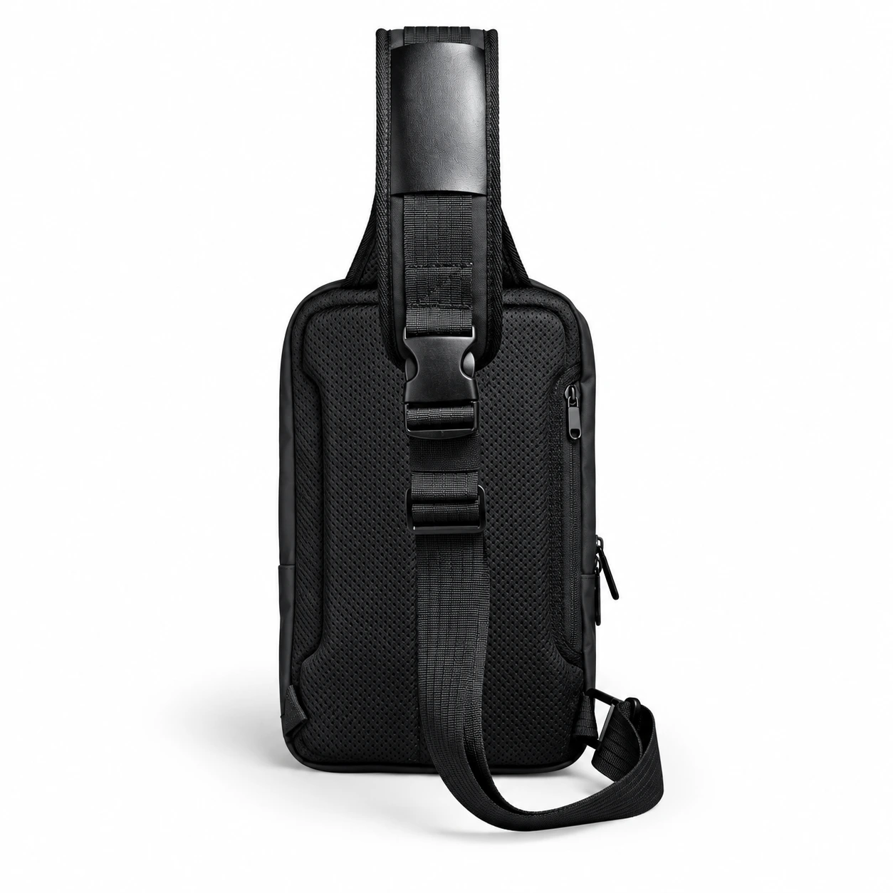 Mark Ryden MR7369 Water-Resistant Crossbody Bag: Detail 1